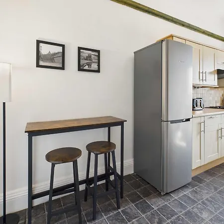 Host & - 27 Metropole Towers Apartamento