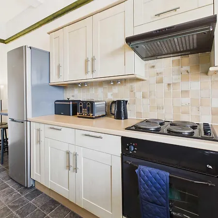 Host & - 27 Metropole Towers Apartamento